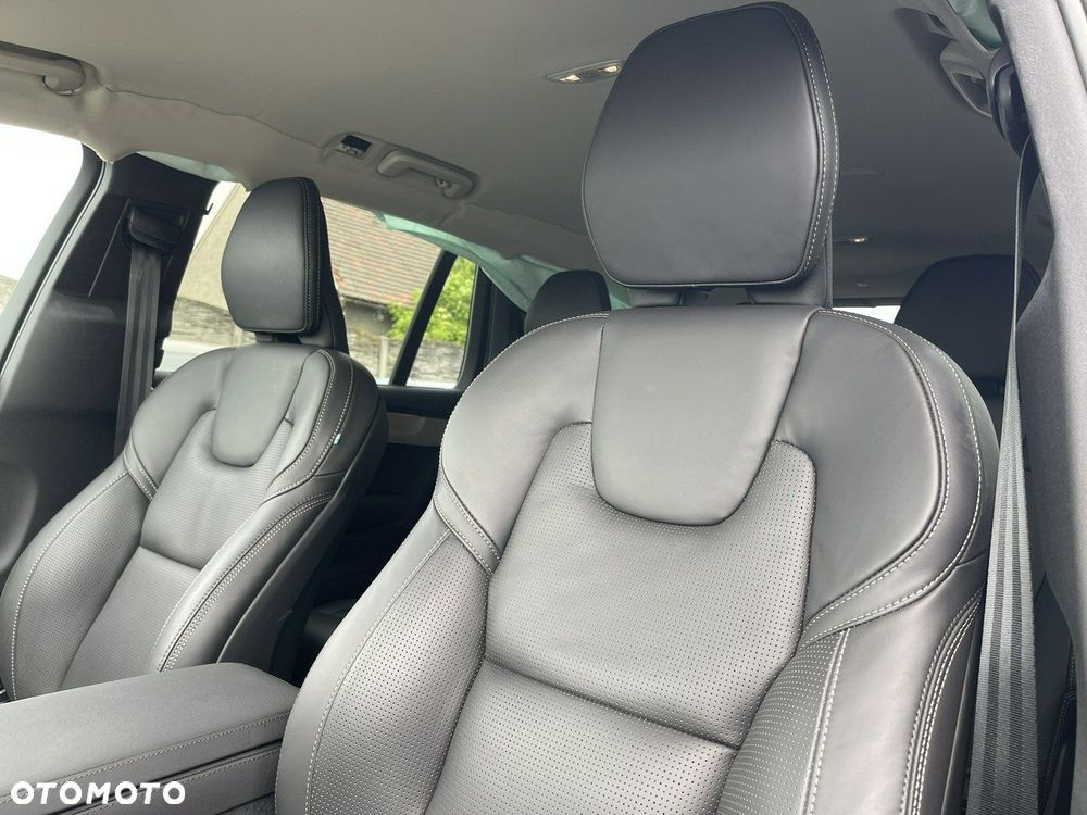 Volvo XC 90 T8 AWD Ultra Black Edition - 12