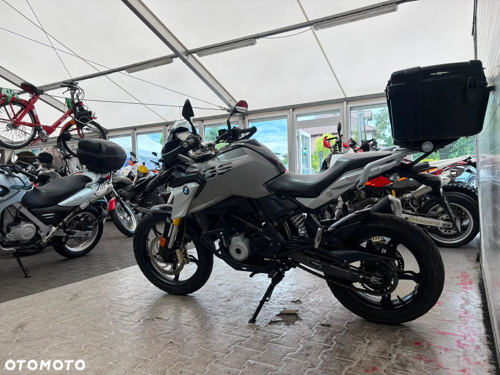 BMW G - 12