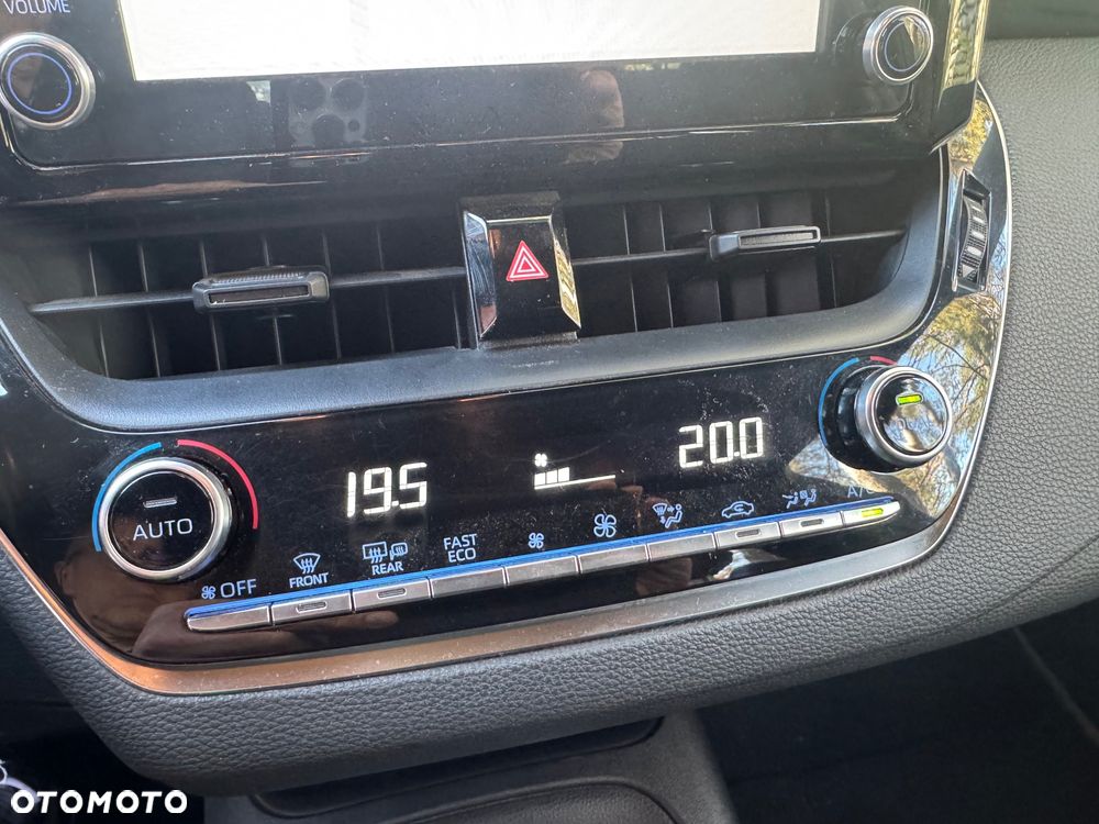 Toyota Corolla 1.8 Hybrid GPF Comfort - 31