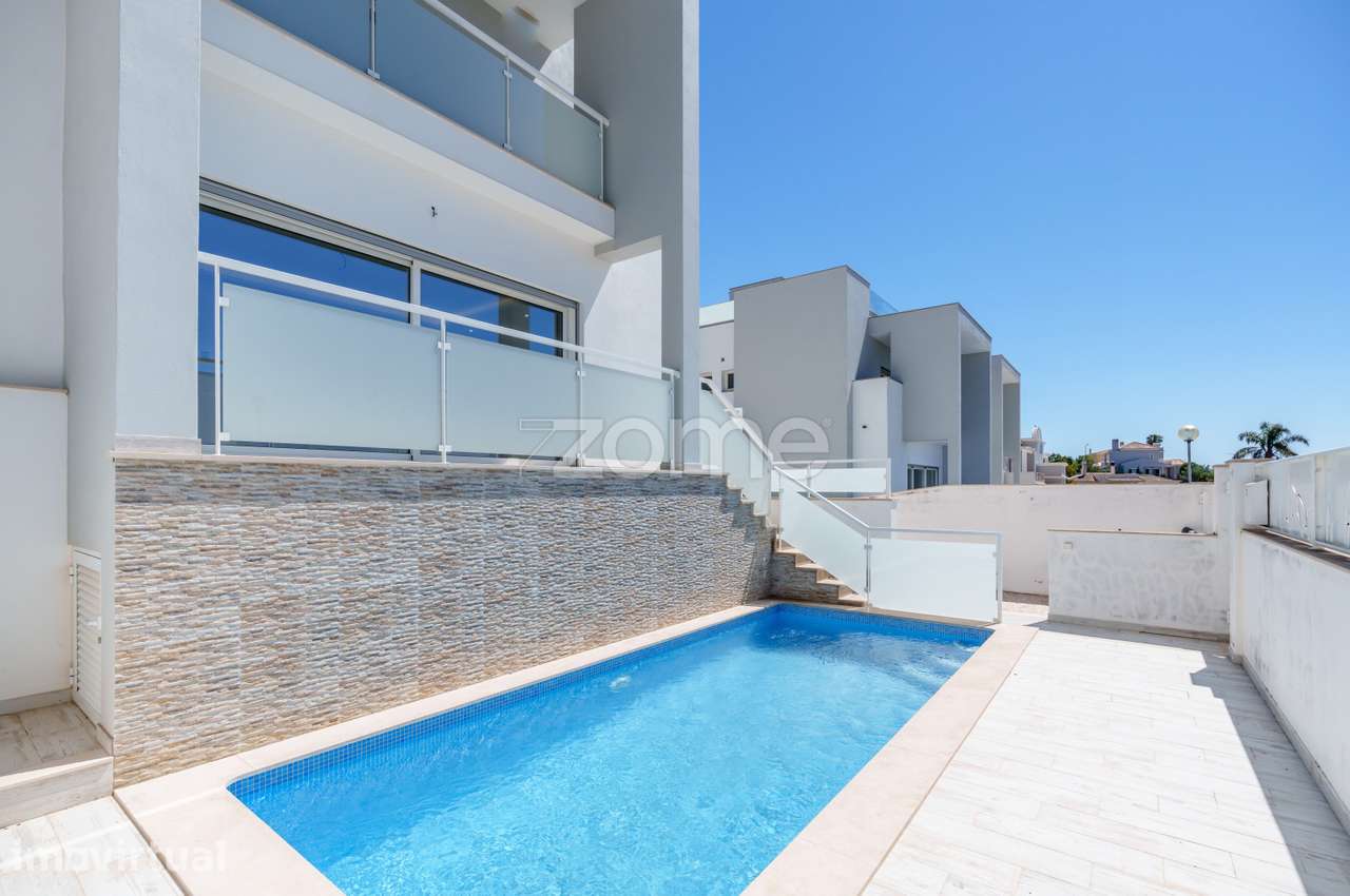 Moradia T3 em Ferragudo - Bela Vista Lagoa - Grande imagem: 4/51
