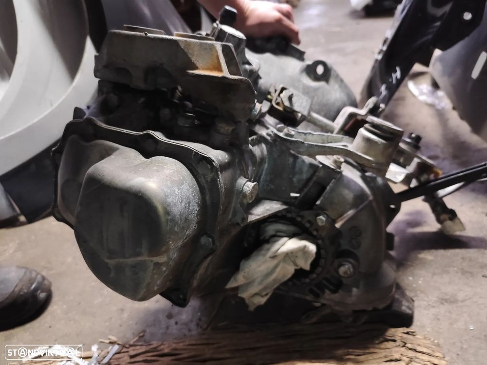 Opel Combo C / 1.7 CDTI CAIXA VELOCIDADES - CV133 - 5