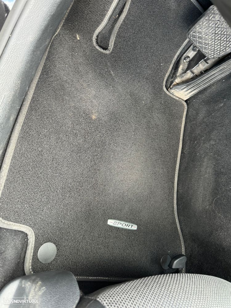 Mercedes-Benz C 350 e - 12