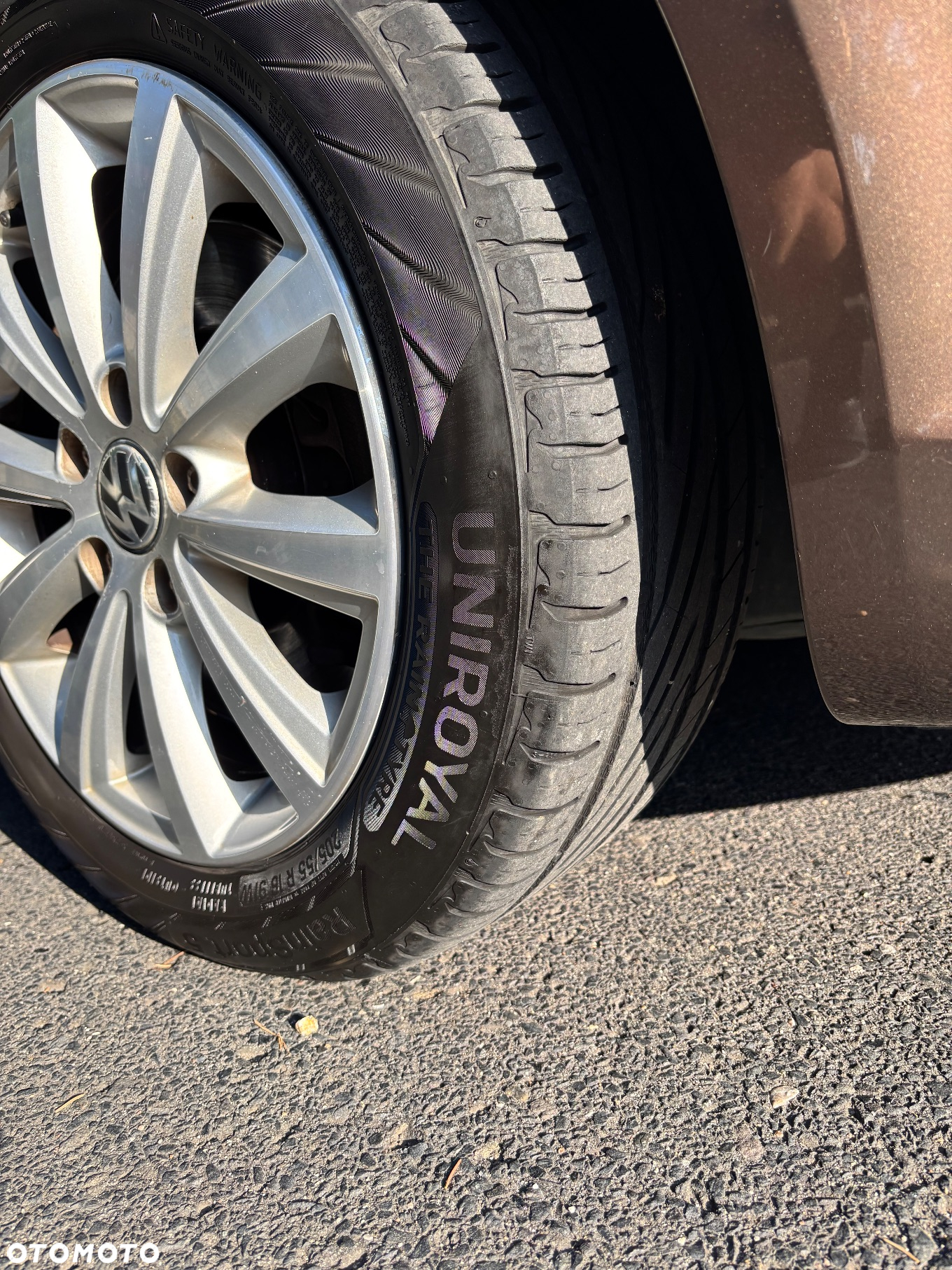 Volkswagen Touran 2.0 TDI DPF Highline - 27