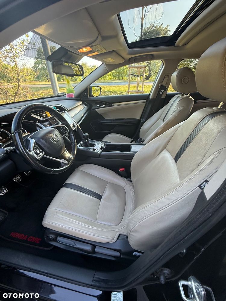 Honda Civic 1.5 T Prestige (Navi) - 17
