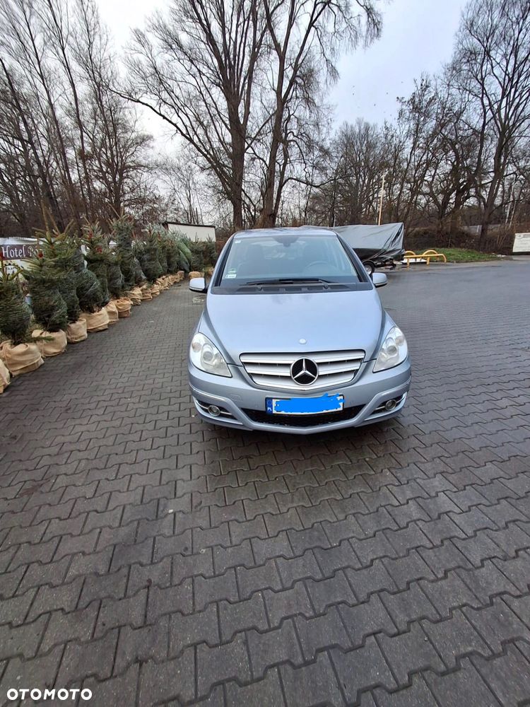 Mercedes-Benz Klasa B 180 CDI Special Edition - 1