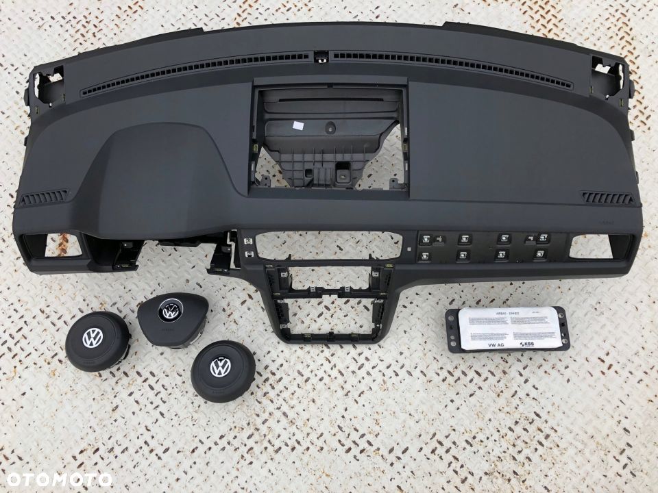 VW CADDY 4 IV 2K5 DESKA KONSOLA KOKPIT PULPIT PÓŁKA PARAPET AIR BAG PODUSZKI AIRBAG PASY PAS - 2