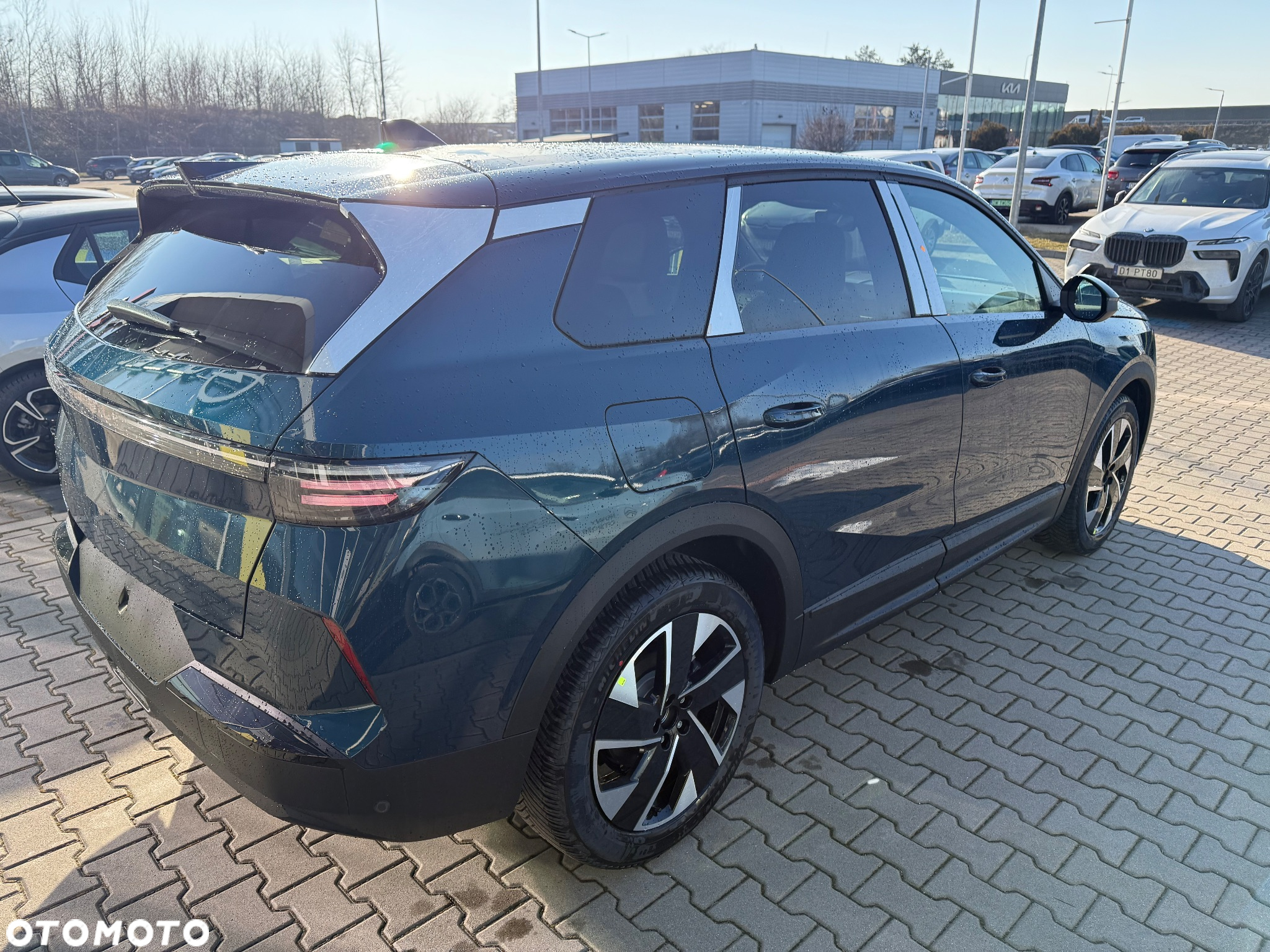 Opel Grandland 1.2 T mHEV GS S&S eDTC6 - 4
