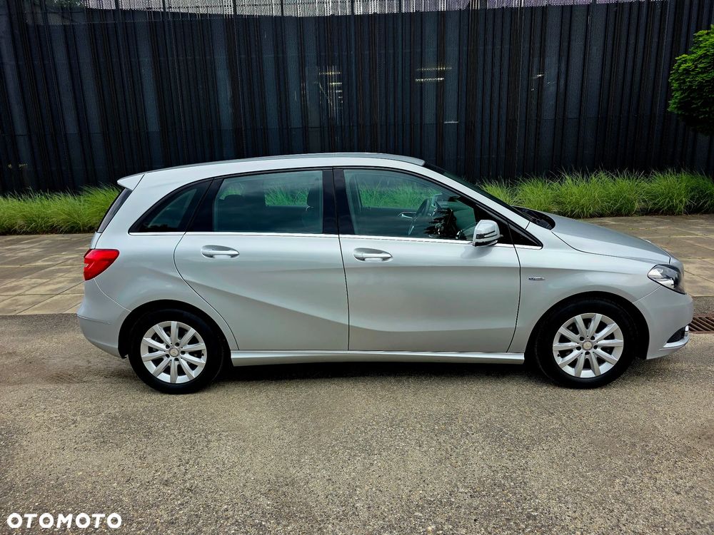 Mercedes-Benz Klasa B 180 (BlueEFFICIENCY) - 20