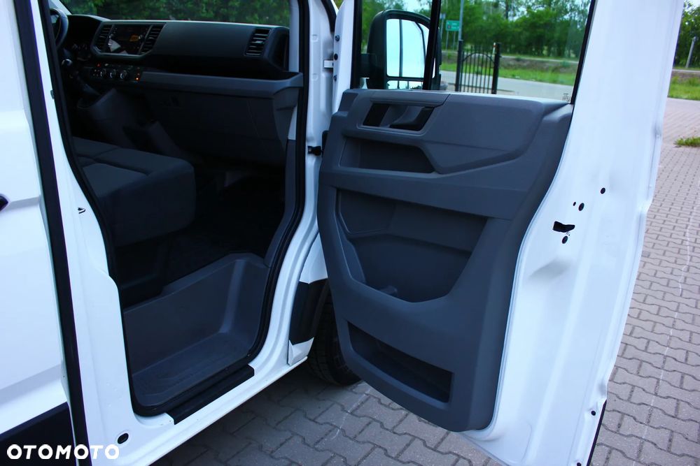 MAN TGE 3.140 2.0 TDI 140KM L3H2 BLASZAK 3 OSOBOWY PERFEKT AUTO VF23% - 31