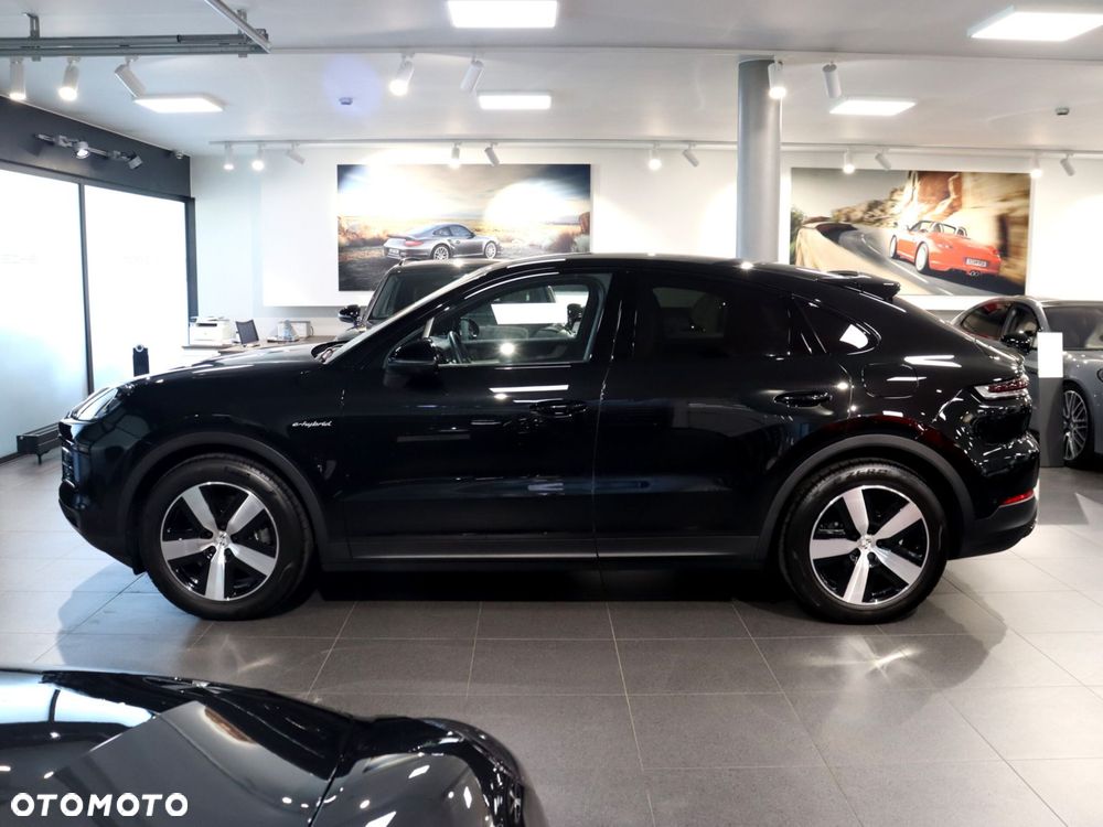 Porsche Cayenne E-Hybrid PHEV - 2
