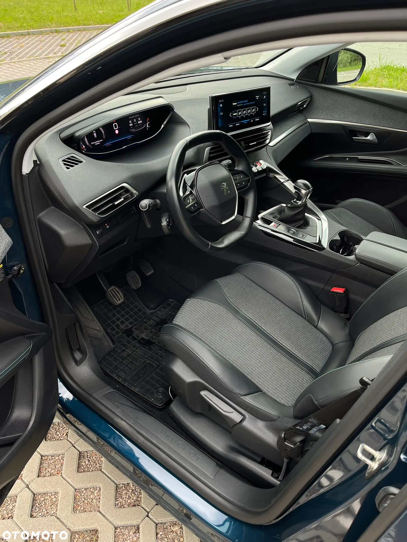 Peugeot 3008 1.5 BlueHDi Allure Pack S&S - 14