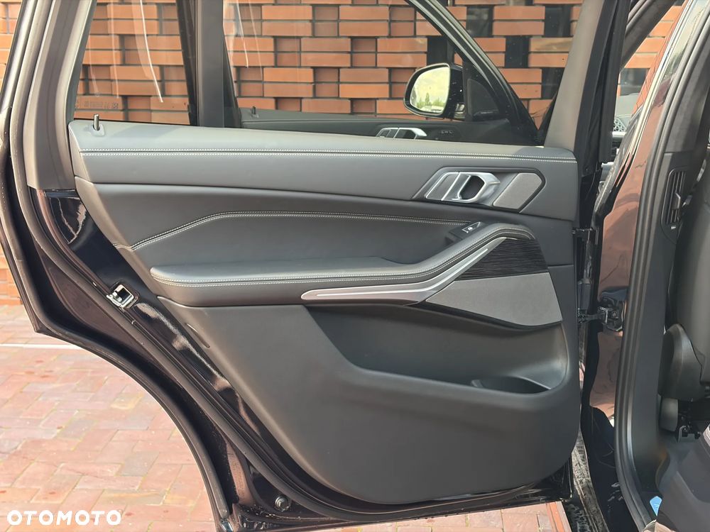 BMW X7 xDrive40d mHEV M Sport sport - 20
