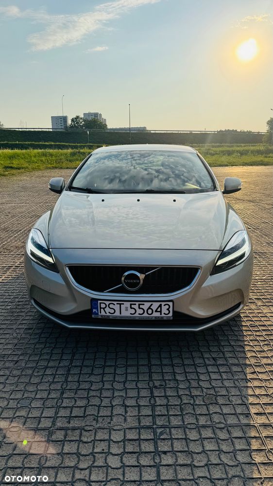 Volvo V40 D2 Geartronic Momentum - 3