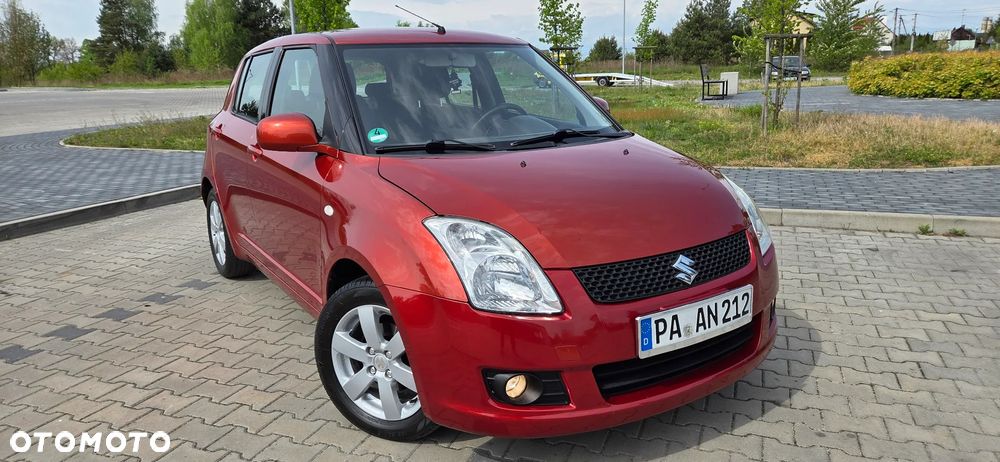 Suzuki Swift 1.3 Limited 25 - 2