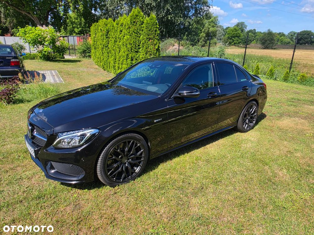 Mercedes-Benz Klasa C AMG 43 4-Matic - 4