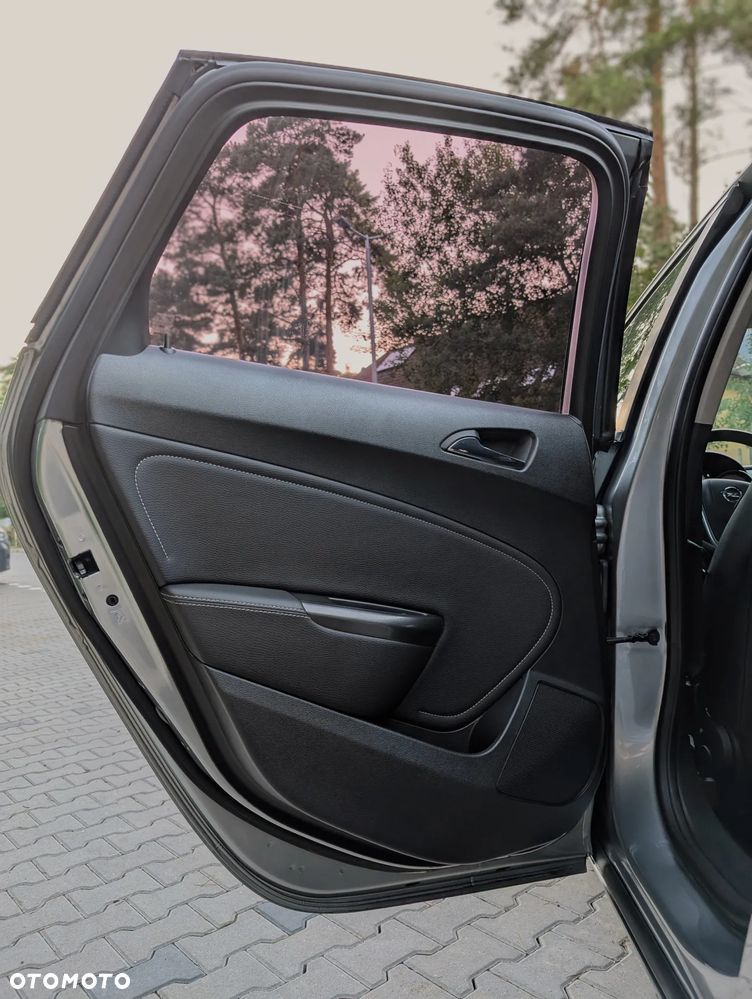 Opel Astra - 28
