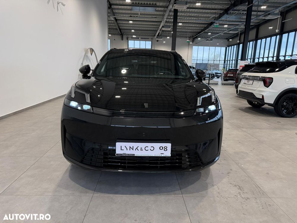 Lynk&Co 08 - 3