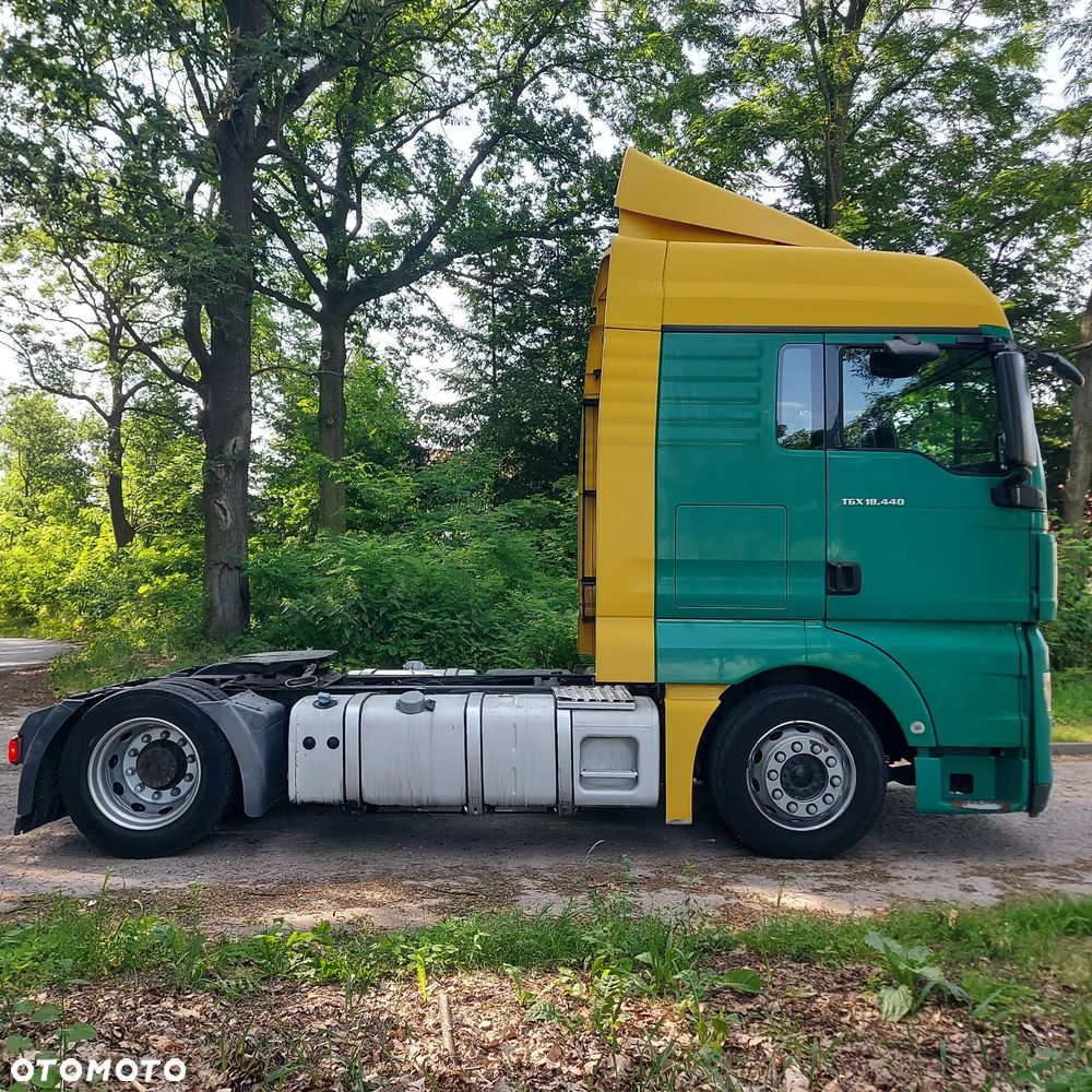 MAN TGX - 8