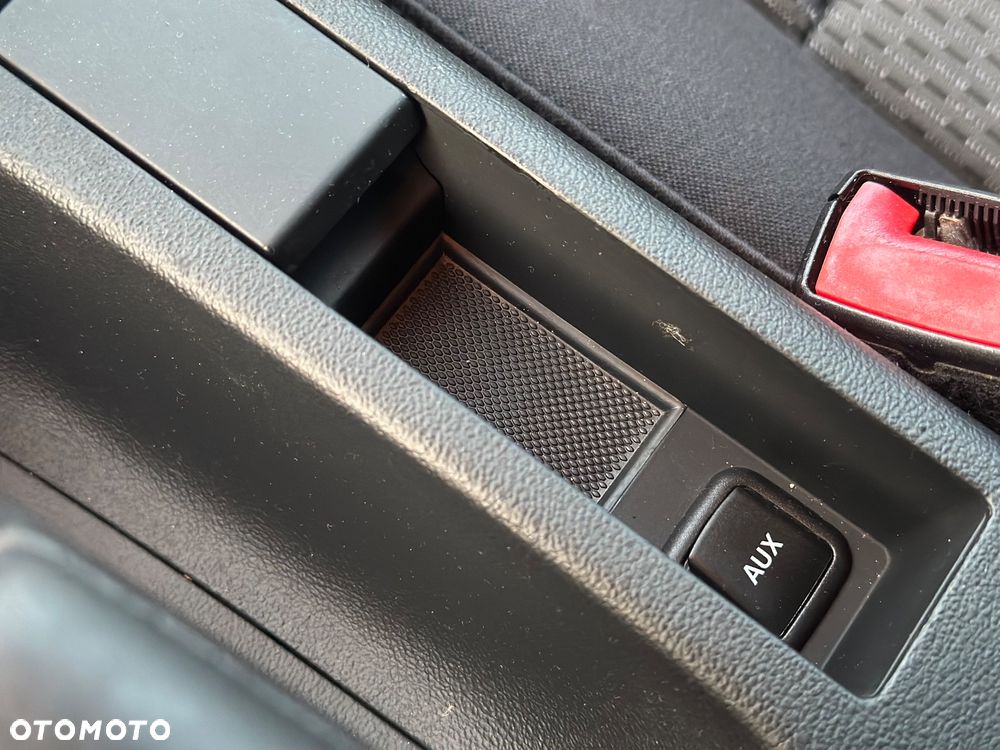 Audi A3 3-drzwiowe 1.9 TDI DPF Attraction - 11