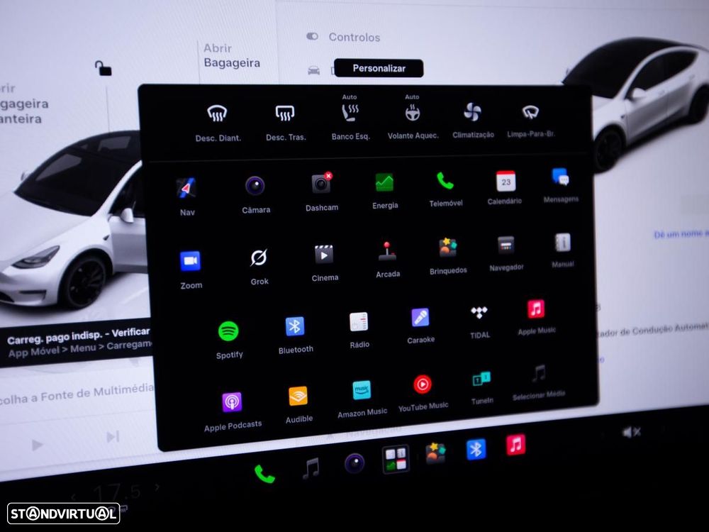 Tesla Model Y Performance Dual Motor AWD - 24