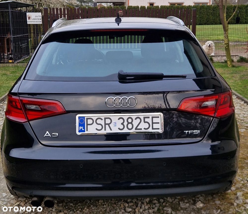 Audi A3 Sportback 1.4 TFSI Attraction - 4