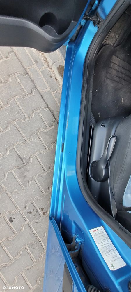 Skoda Roomster 1.2 12V HTP - 21