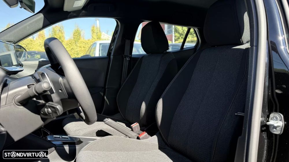 Peugeot 2008 1.2 Hybrid Style e-DCS6 - 16