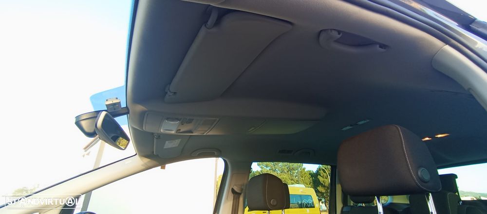 VW Sharan - 16
