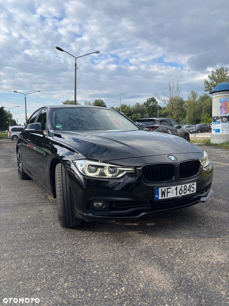 BMW Seria 3 318i Sport Line - 2