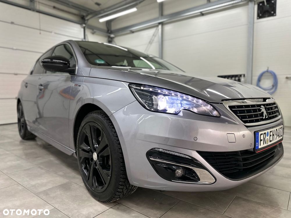 Peugeot 308 - 2