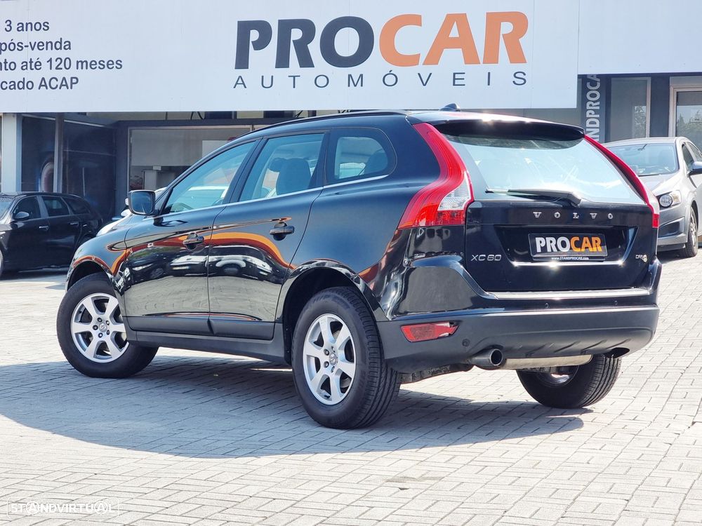 Volvo XC 60 2.0 D3 Drive - 24