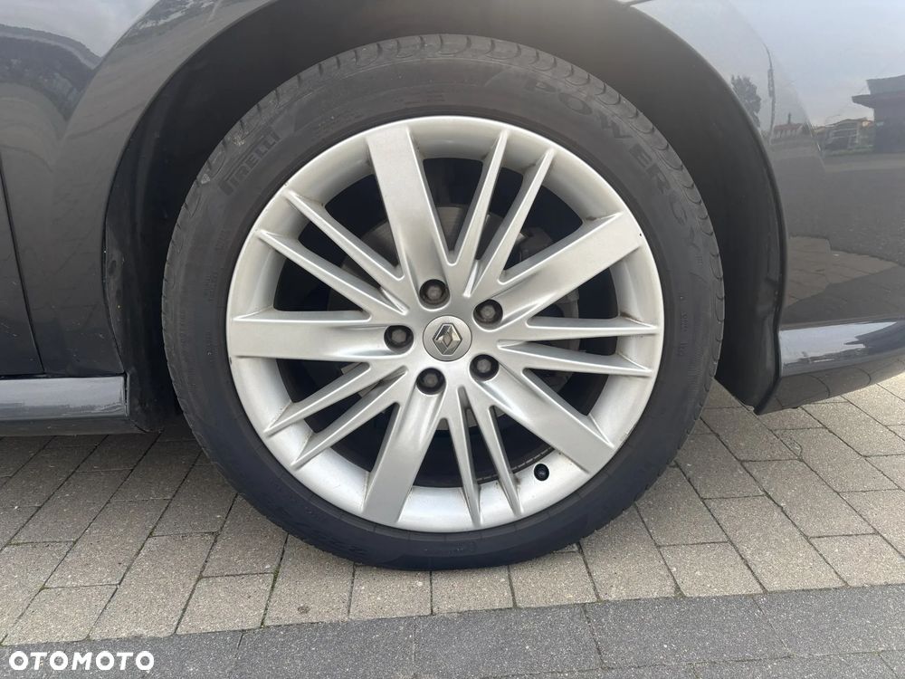 Renault Laguna 2.0 dCi Bose Edition - 11