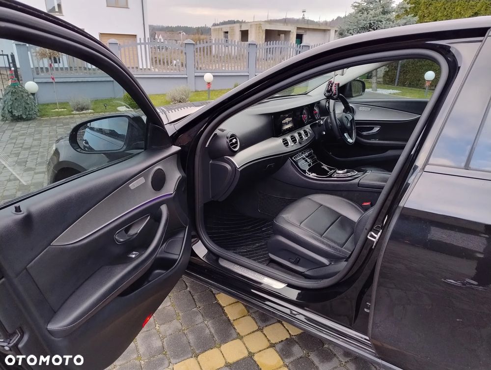 Mercedes-Benz Klasa E 200 d 9G-TRONIC Avantgarde - 16