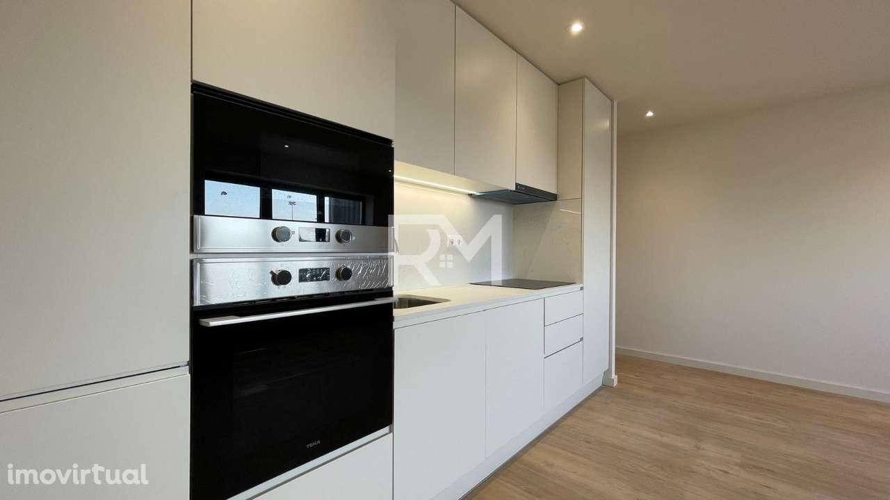 APARTAMENTO T1 COM VARANDA - CORUJEIRA - Grande imagem: 4/24