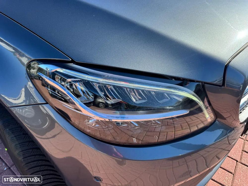 Mercedes-Benz C 200 - 29