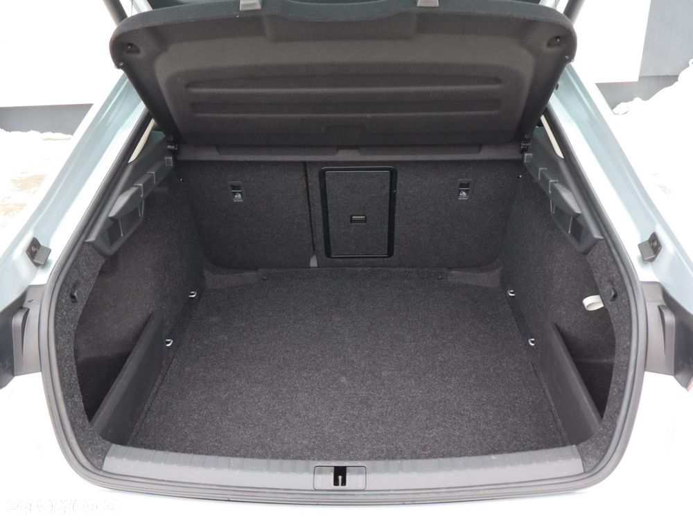 Skoda Octavia 2.0 TDI Selection DSG - 10