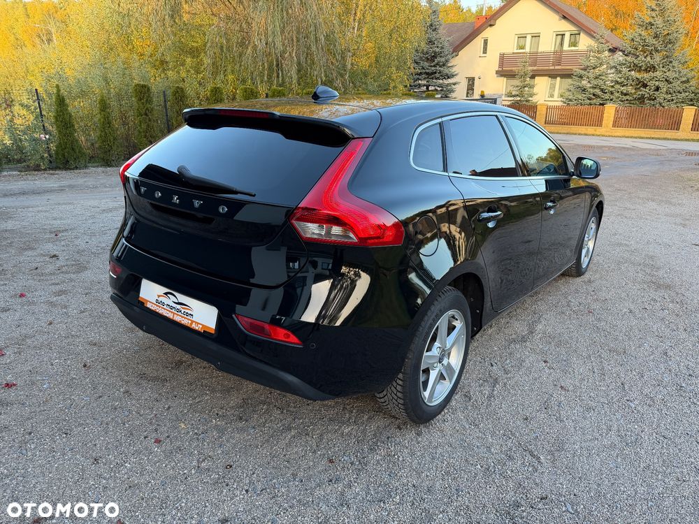 Volvo V40 2015 photo 3
