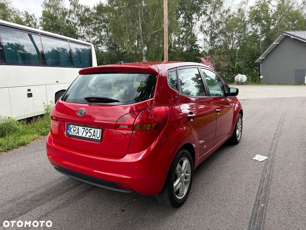 Kia Venga 1.4 M - 11