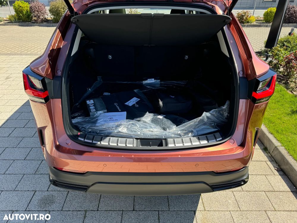 Lexus Seria NX 350h AWD CVT HEV Luxury - 28