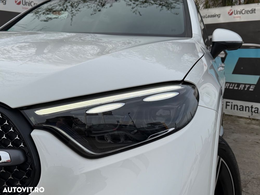 Mercedes-Benz GLC 300 e 4Matic 9G-TRONIC Edition AMG Line - 31