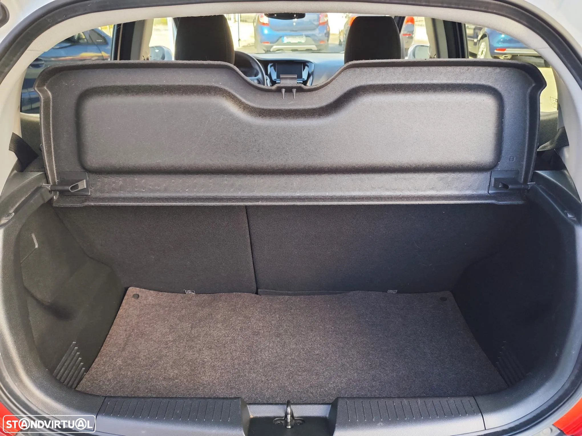 Opel Karl 1.0 Rocks FlexFuel - 14