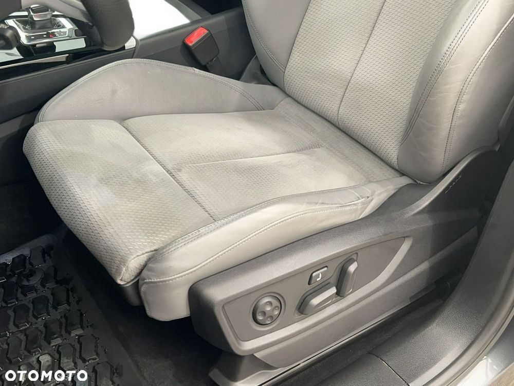 Audi Q5 Sportback - 17