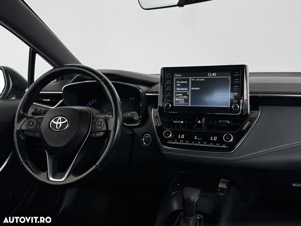 Toyota Corolla 1.8 HSD Dynamic - 18