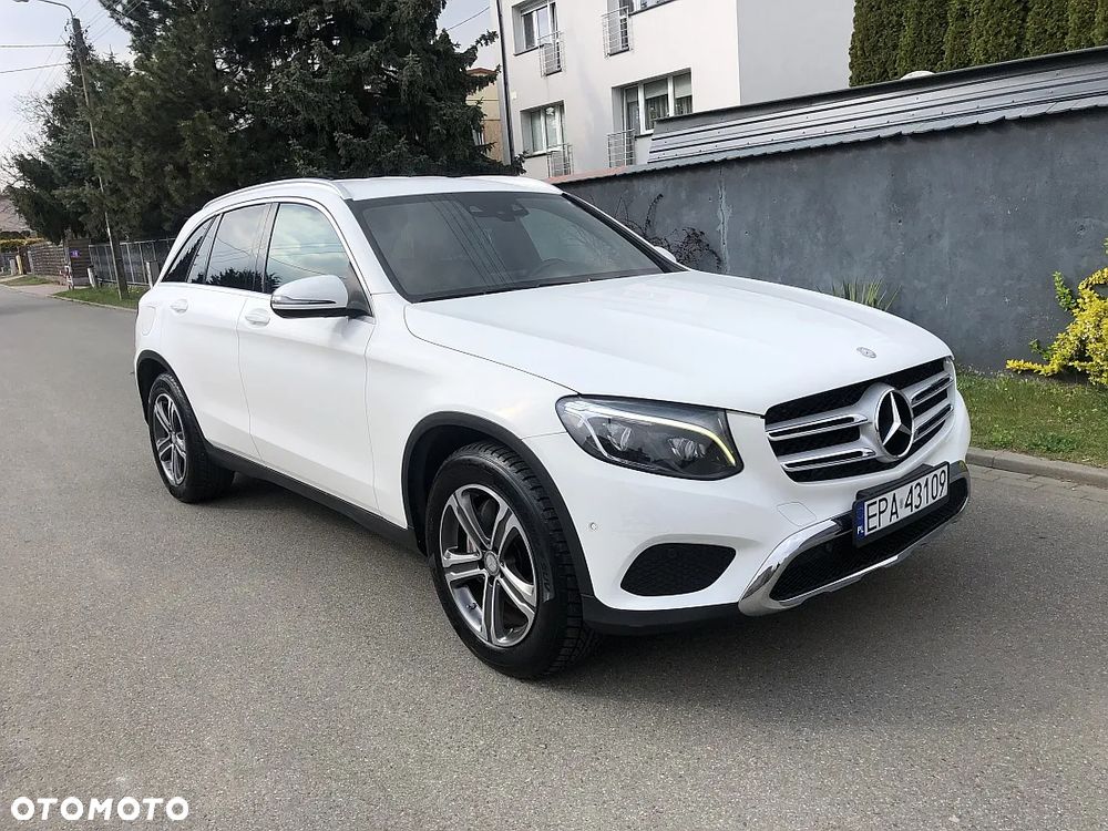 Mercedes-Benz GLC 220 d 4-Matic - 3