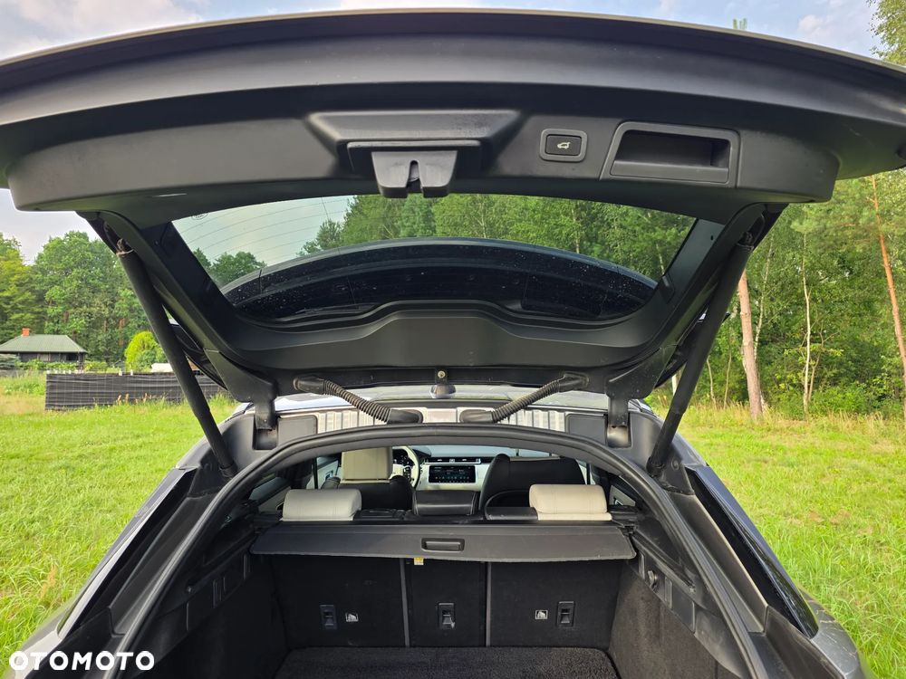 Land Rover Range Rover Velar 2.0 P250 R-Dynamic HSE - 25