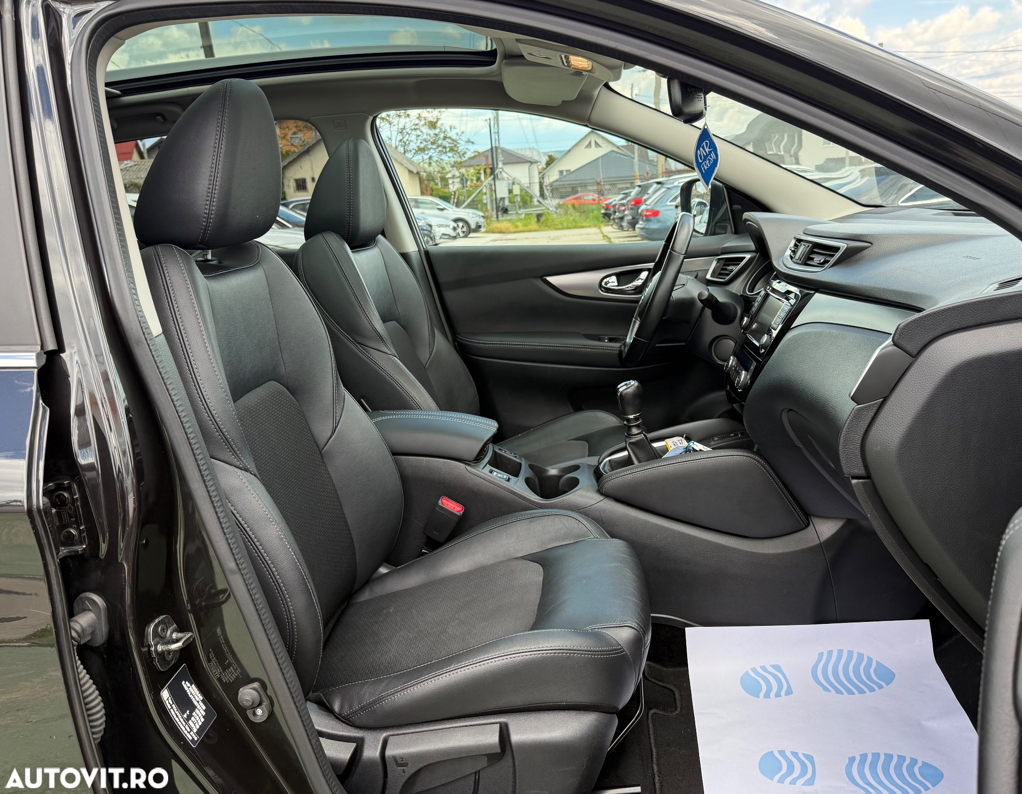 Nissan Qashqai 1.3 DIG-T TEKNA+ - 30