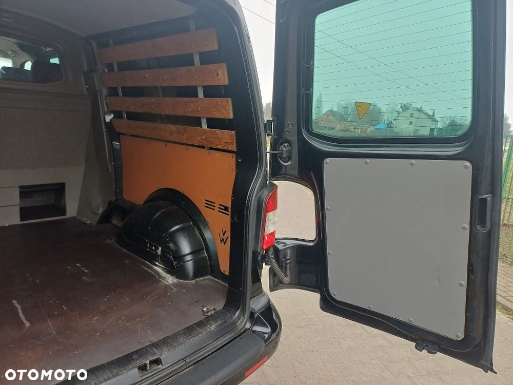 Volkswagen Transporter - 15