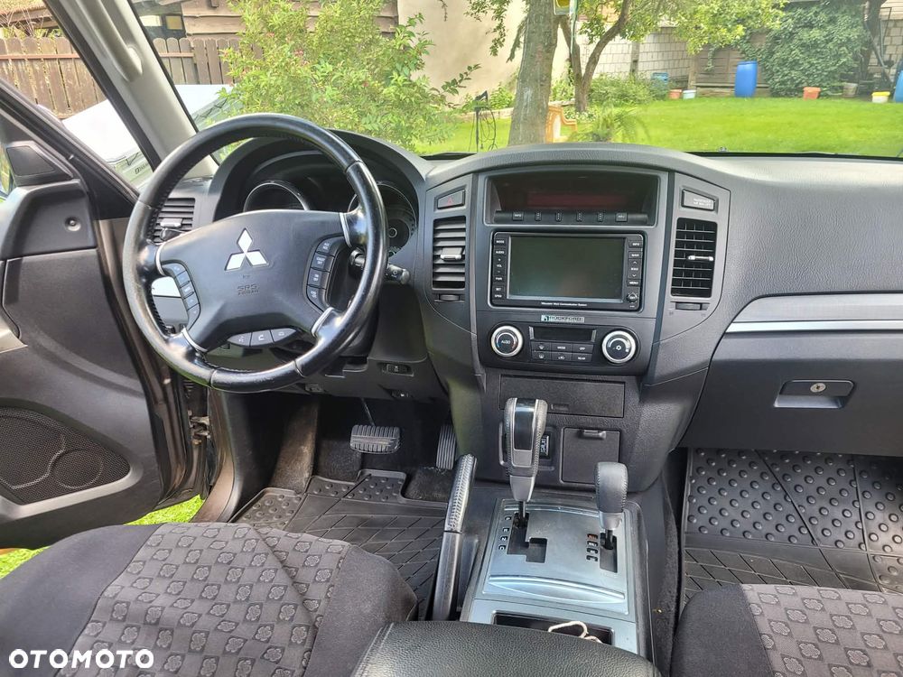 Mitsubishi Pajero 3.2 DID Intense - 6