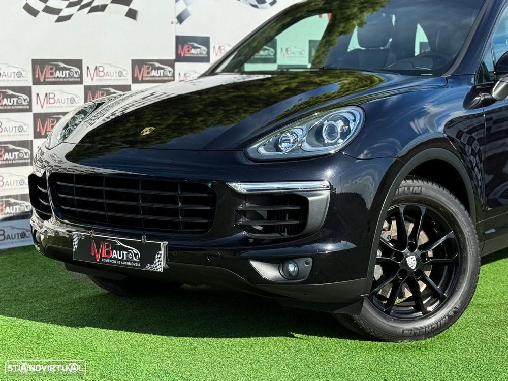 Porsche Cayenne Platinum Edition - 4