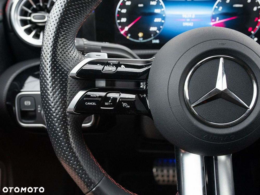 Mercedes-Benz CLA 200 mHEV AMG Line 7G-DCT - 14